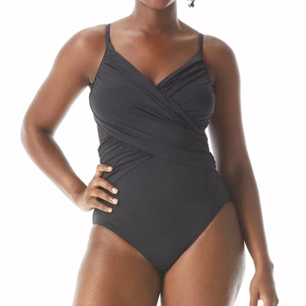 NWT Coco Reef Women's Sterling Bra-Sized One-Piece Black Size 8-14 $140 9B652